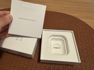 Caja AirPods 2 con Charging Case