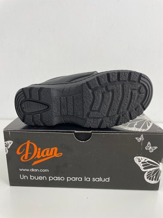 Zapatos de trabajo DIAN negros