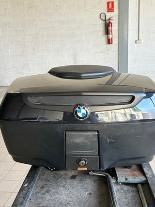 BMW R 1200 RT modelo LC motor de agua, perfecta