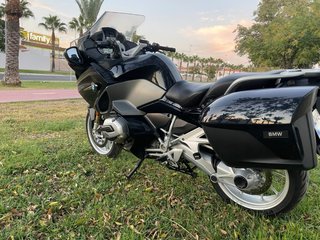 BMW R 1200 RT modelo LC motor de agua, perfecta