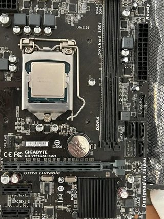 Placa Base Gigabyte GA-H110M-S2H + Intel i5