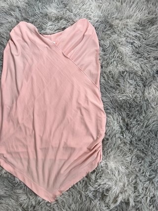 STRADIVARIUS Top Cruzado Rosa Palo Asimétrico