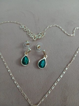 Conjunto esmeralda