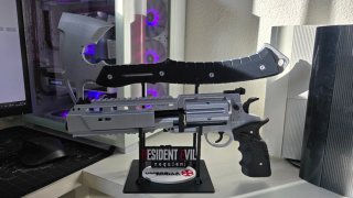 Lote Réplica Resident Evil: Requiem y Hacha