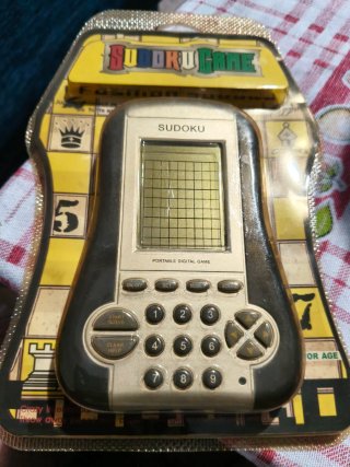 Máquina de Sudoku Digital Portátil