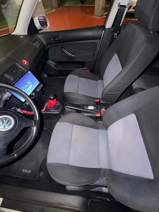 Volkswagen Golf IV 2003 | Muy cuidado