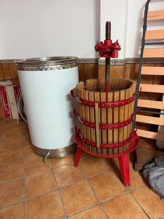 Maquinaria para elaboración de vino