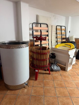 Maquinaria para elaboración de vino