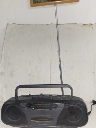 Radio Firstline RC 925  Cassette en funcionamiento