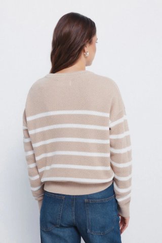 Jersey de rayas con corazón