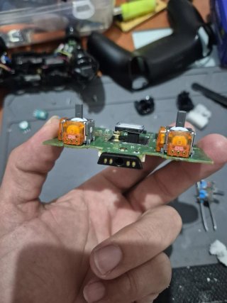 Reparación Mando PS5 - 25€ Sticks Magnéticos