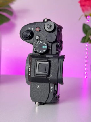 Sony A7 IV (45 disparos) NUEVA