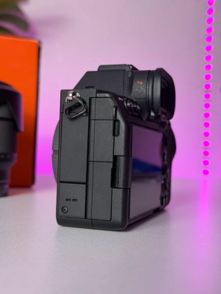 Sony A7 IV (45 disparos) NUEVA