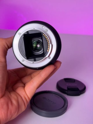 Sony A7 IV (45 disparos) NUEVA