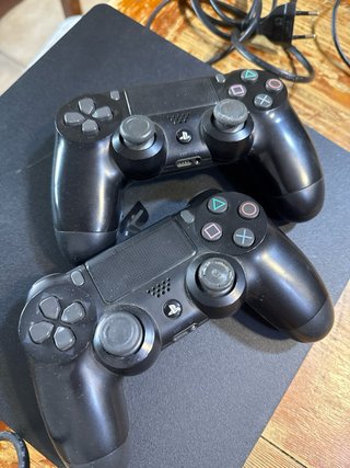 Playstation 4 Slim Nera