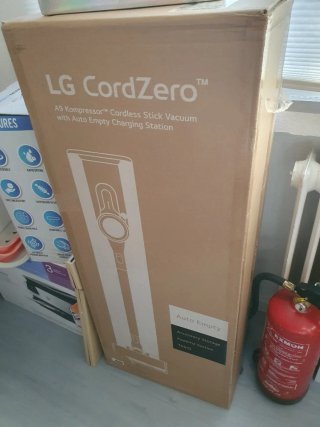 Aspiradora LG CordZero A9 Kompressor con torre