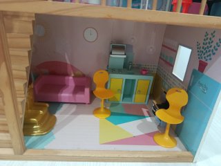Casita de muñecas rosa