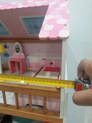Casita de muñecas rosa