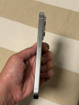iPhone 15 Pro + 6 fundas, factura de k-tuin 08/24