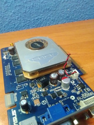 Tarjeta Gráfica Asus PCI Express 512MB