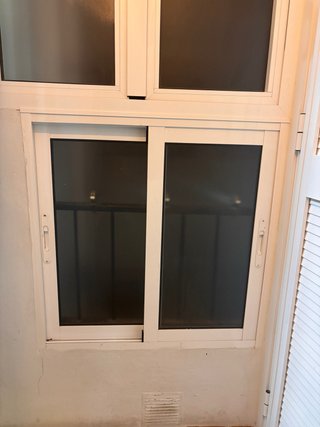 Ventana de Aluminio Blanca