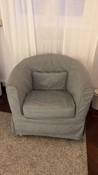 Sillón Ikea gris tela