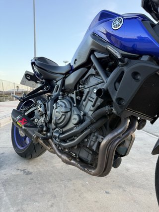 YAMAHA MT07 2021