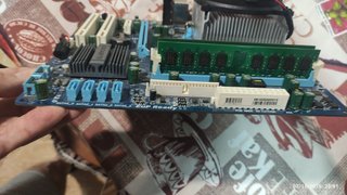 Placa Base Gigabyte GA-M52M-S2P + CPU + RAM