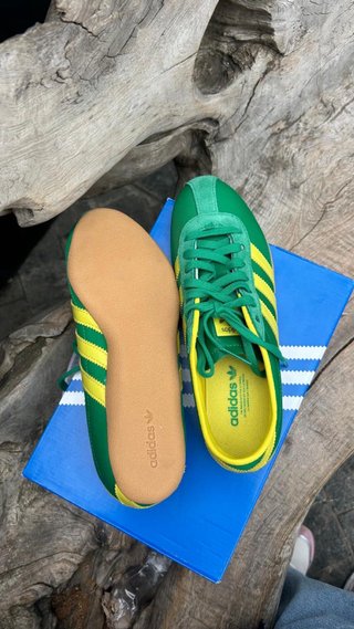 Zapatillas Adidas Tokyo Verde y Amarillo Talla 38