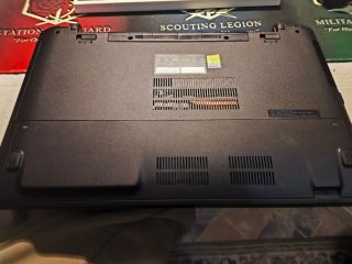 Portátil Asus R510V 8GB RAM 390GB SSD