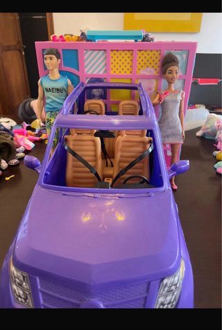 SUV Viola Barbie e Ken