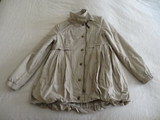 CAZADORA TRENCH LIGERA SFERA BEIGE TALLA M