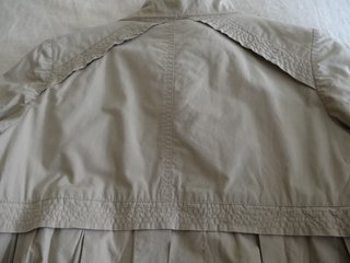 CAZADORA TRENCH LIGERA SFERA BEIGE TALLA M