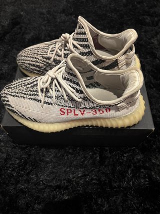 Adidas Yeezy Boost 350 V2 "Zebra", Talla 43.