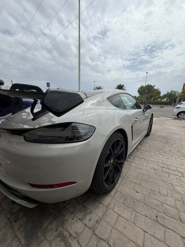Porche 718 Cayman 2018