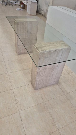 Mesa cristal 180x70 con 2 pies piedra