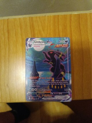 Carta Pokémon Umbreon VMAX