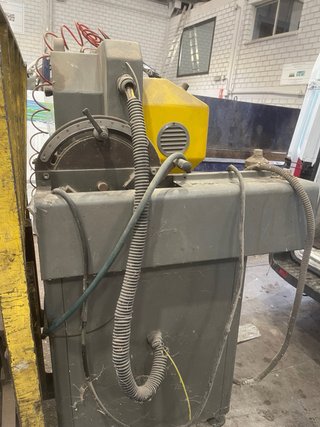 Máquina de Corte Industrial LAMEX TA-450