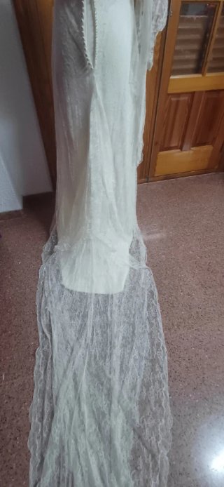 Traje de novia Rosa Clará de encaje