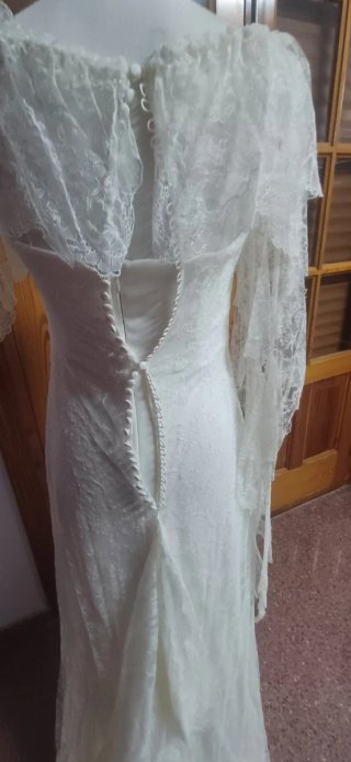 Traje de novia Rosa Clará de encaje