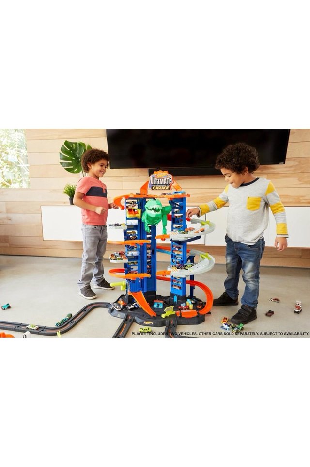 Hot Wheels Ultimate Garaje con T-Rex