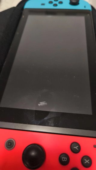 Nintendo Switch + FIFA 22 + Accessori