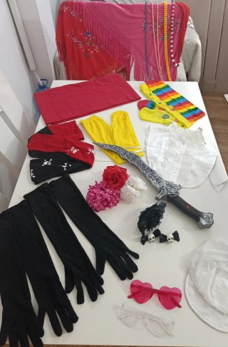 Accesorios varios, disfraces