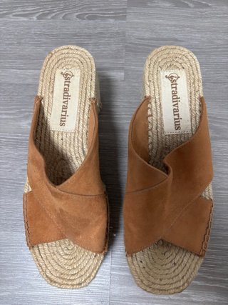 Sandalias de esparto Stradivarius