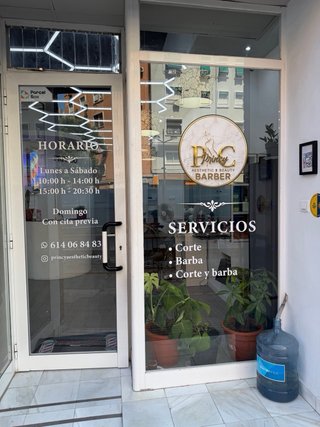 Traspaso barberia y estetica