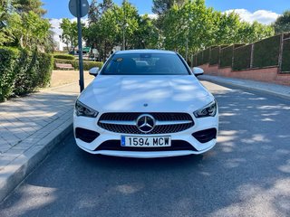 Mercedes-Benz Clase CLA 180 año 2022