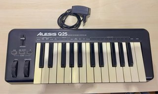Alesis Q25 Teclado MIDI USB de 25 Teclas