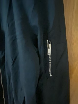 Chaqueta bomber ligera negra