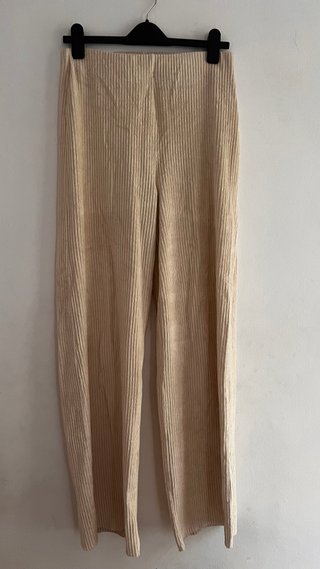 Conjunto Mango de Pana Beige