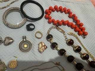 Lote de bisutería variada